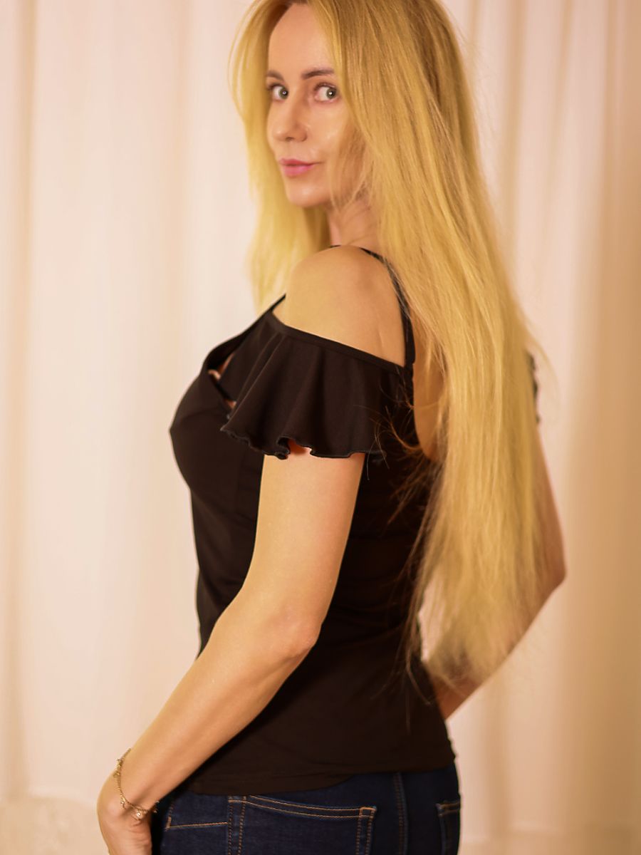  Blouse model 214232 Mirale 