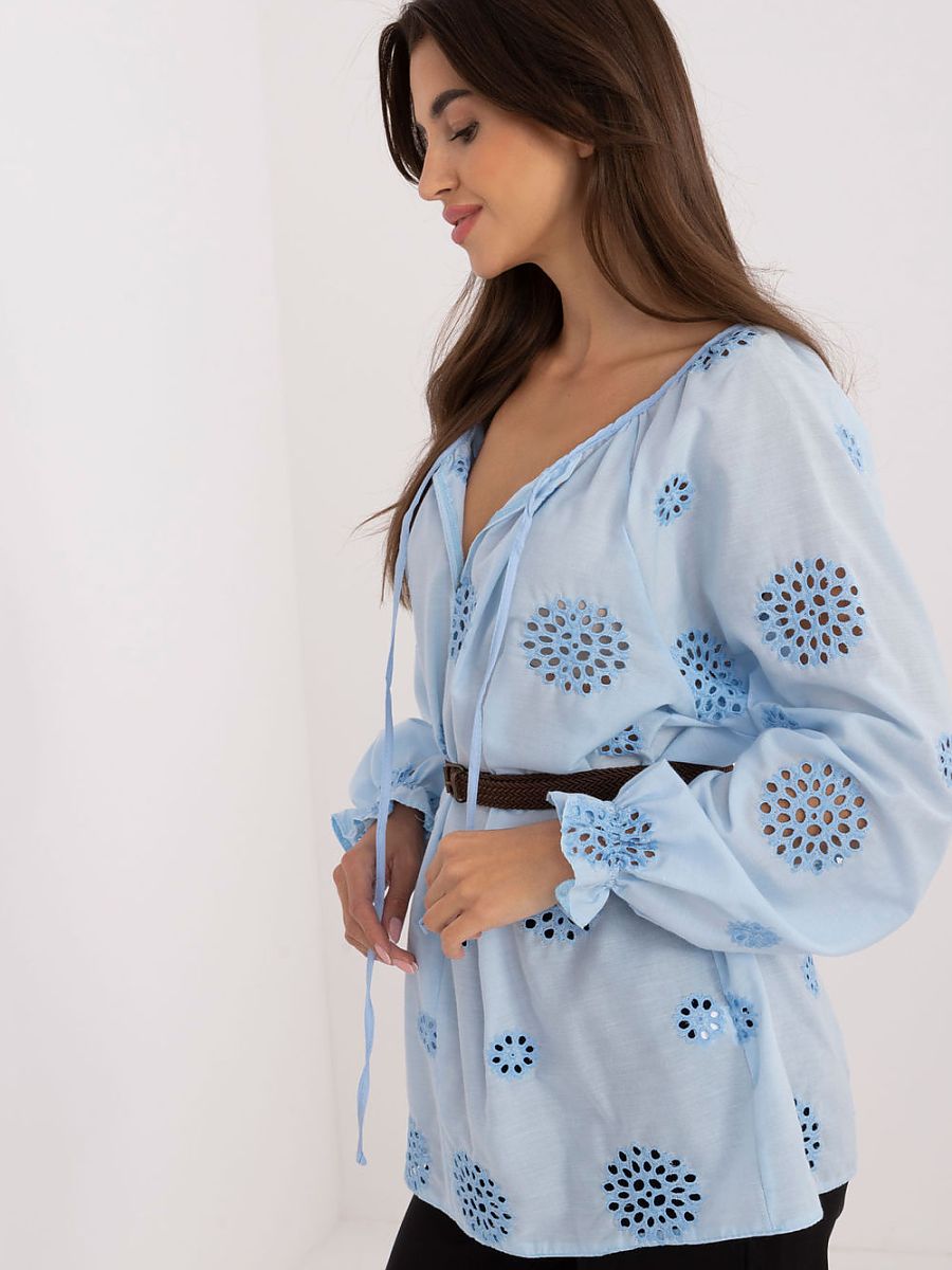  Blouse model 214449 Lakerta 