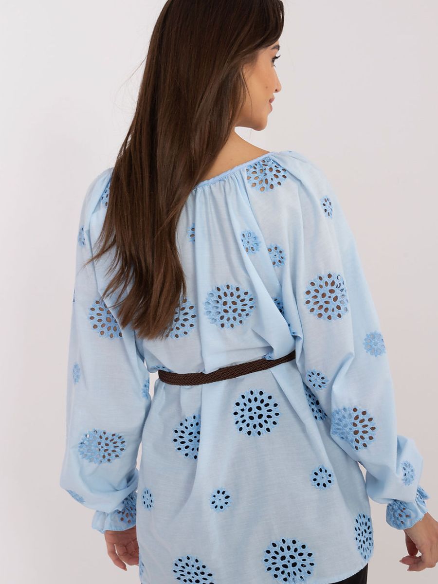  Blouse model 214449 Lakerta 