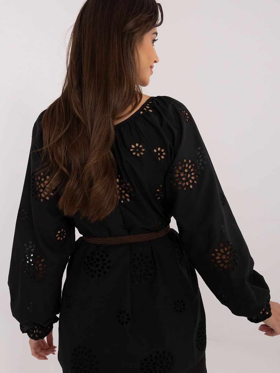  Blouse model 214451 Lakerta 