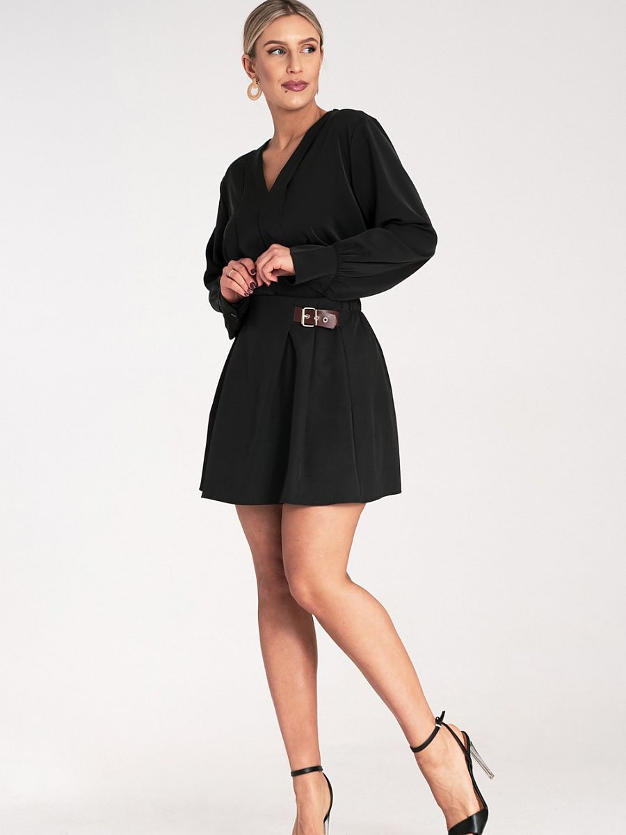  Short skirt model 214846 Figl 