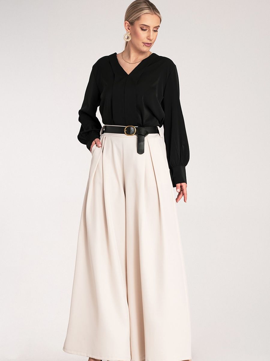  Women trousers model 214927 Figl 