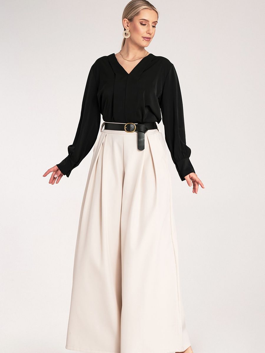  Women trousers model 214927 Figl 