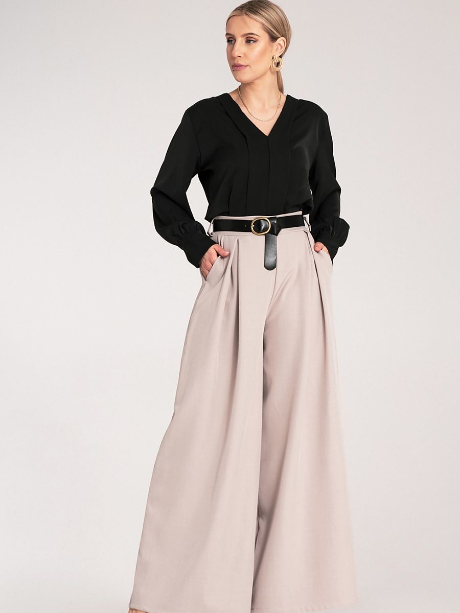  Women trousers model 214928 Figl 