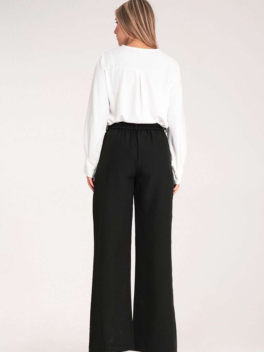  Women trousers model 214933 Figl 