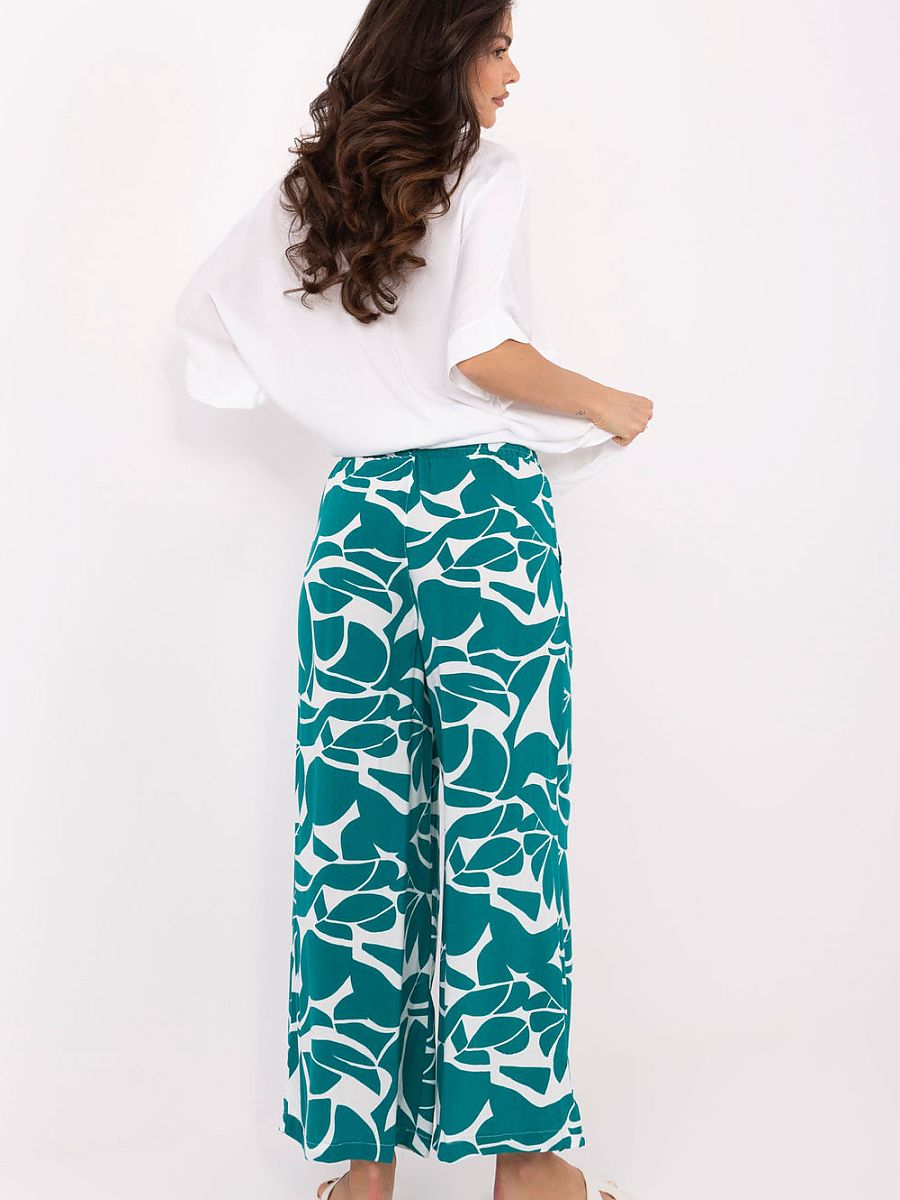  Women trousers model 215121 Sublevel 