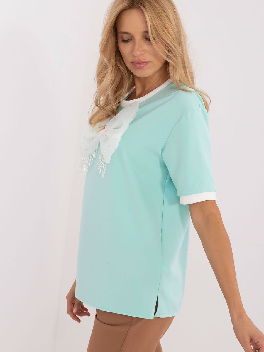 Blouse model 216210 Lakerta 