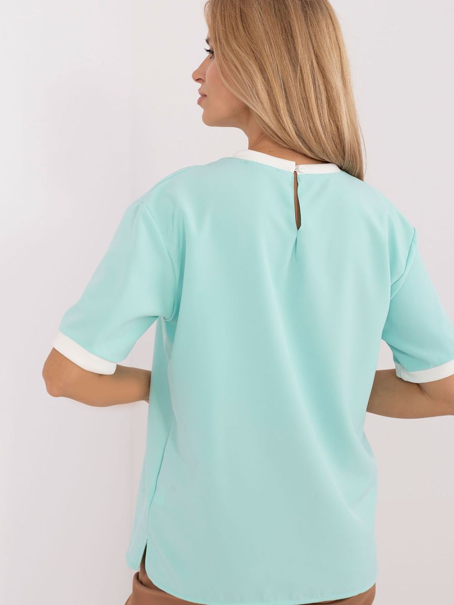  Blouse model 216210 Lakerta 