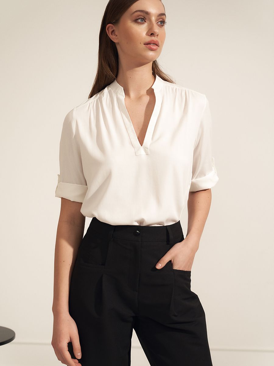  Blouse model 216354 Nife 