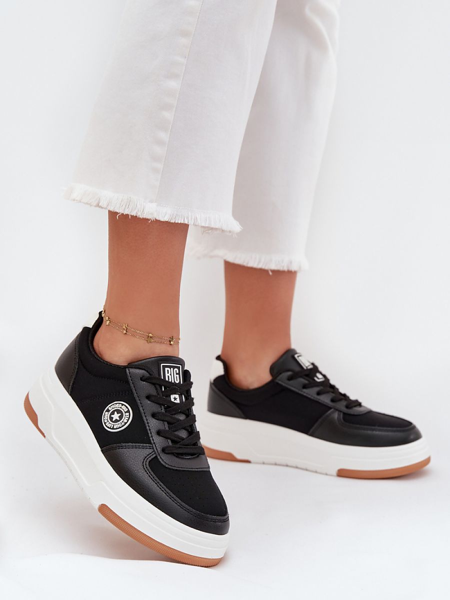  Sport Shoes model 216465 Step in style 