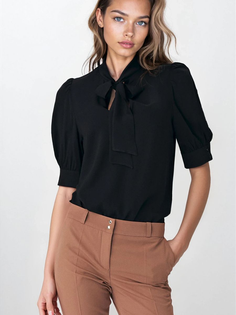  Blouse model 216911 Nife 