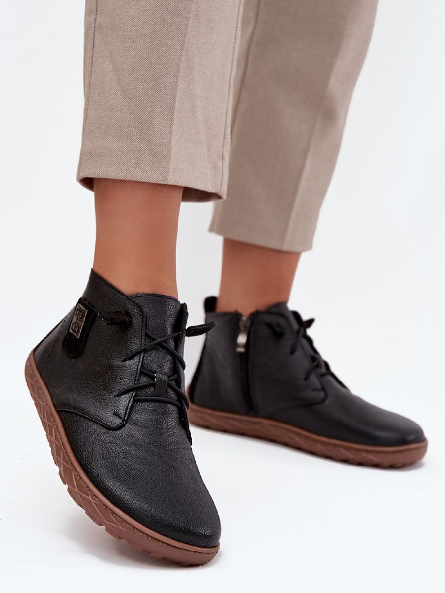  Barefoot model 216982 Step in style 