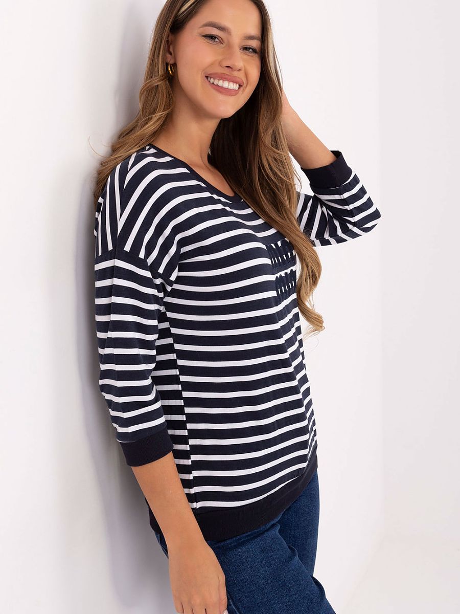  Blouse model 217310 Relevance 