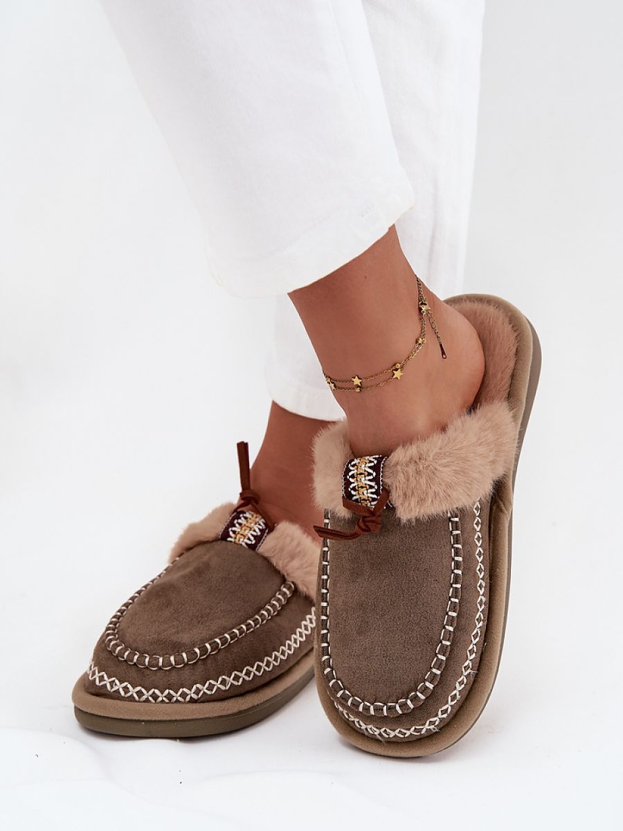  Slippers model 217485 Step in style 