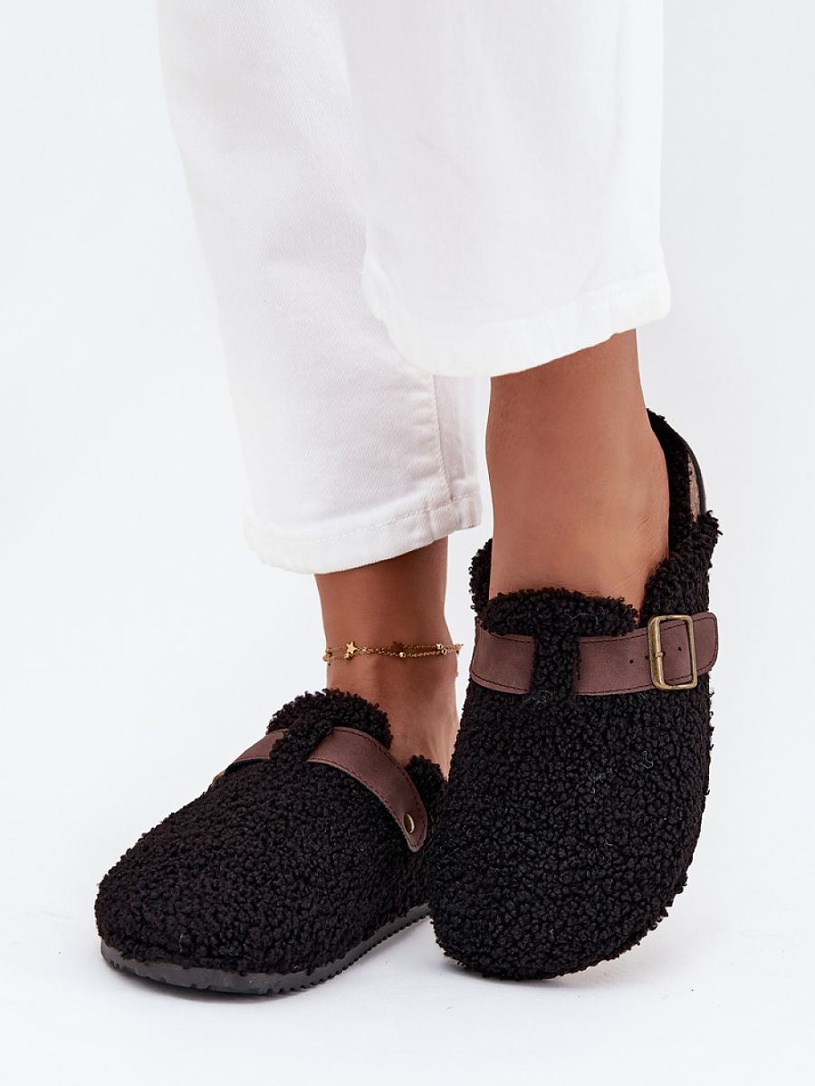  Slippers model 217490 Step in style 