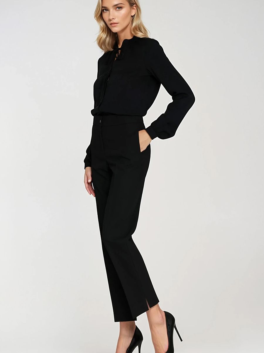  Women trousers model 217600 Nife 