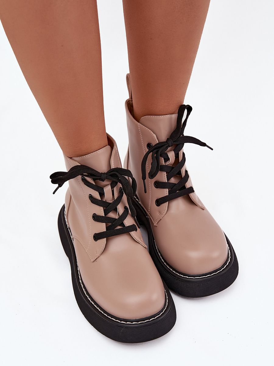  Boots model 217789 Step in style 