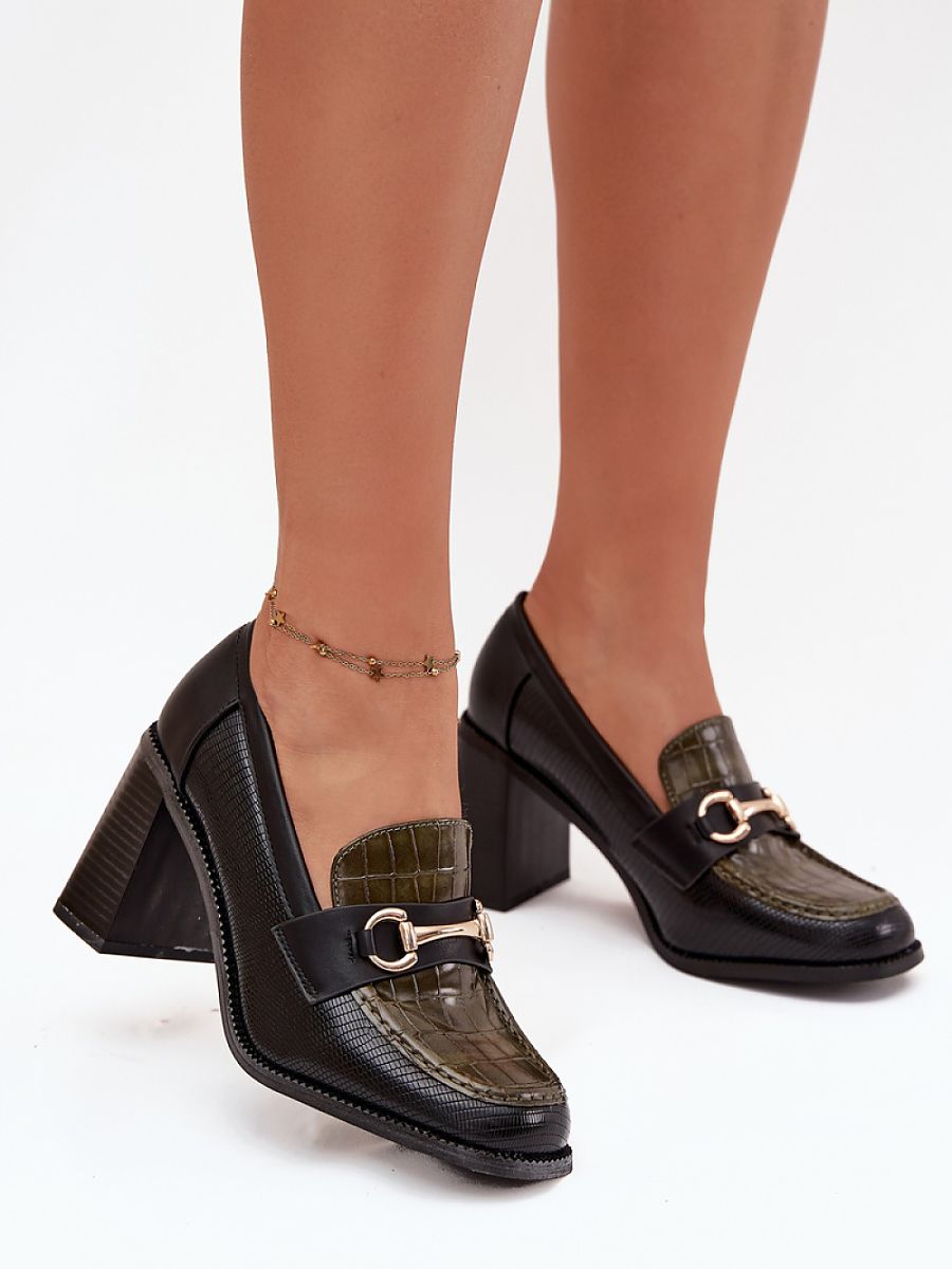  Heeled low shoes model 217845 Step in style 