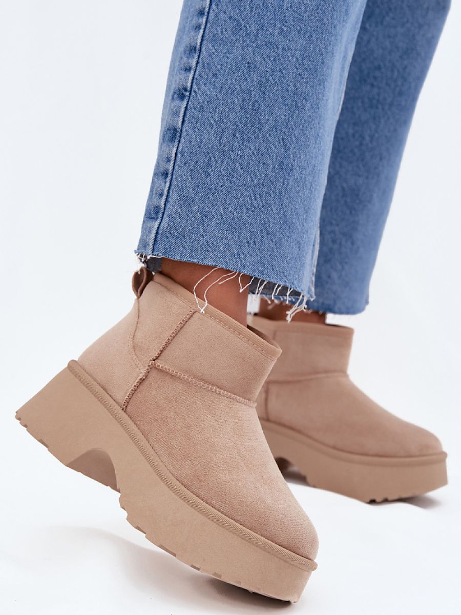  Snow boots model 218300 Step in style 
