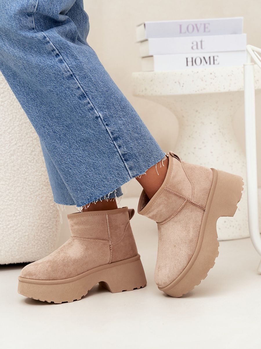  Snow boots model 218300 Step in style 