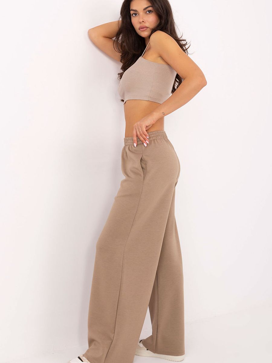  Tracksuit trousers model 218433 Italy Moda 