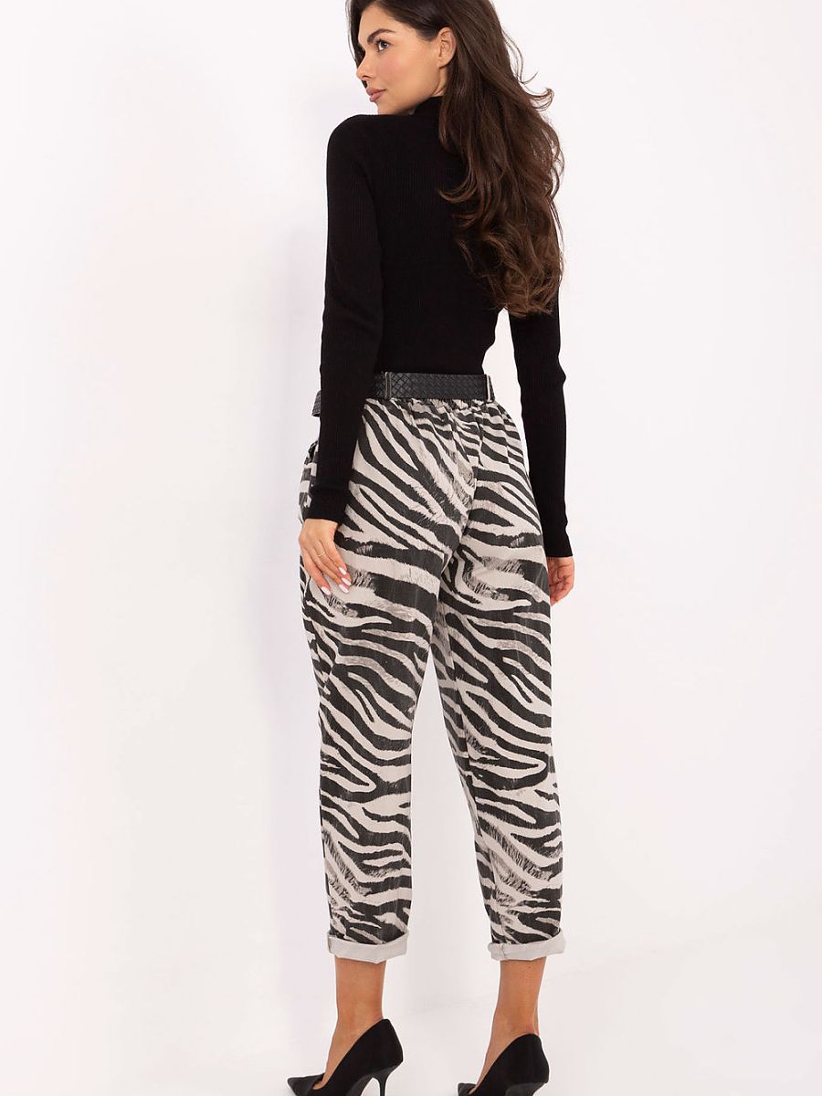  Women trousers model 218442 Italy Moda 