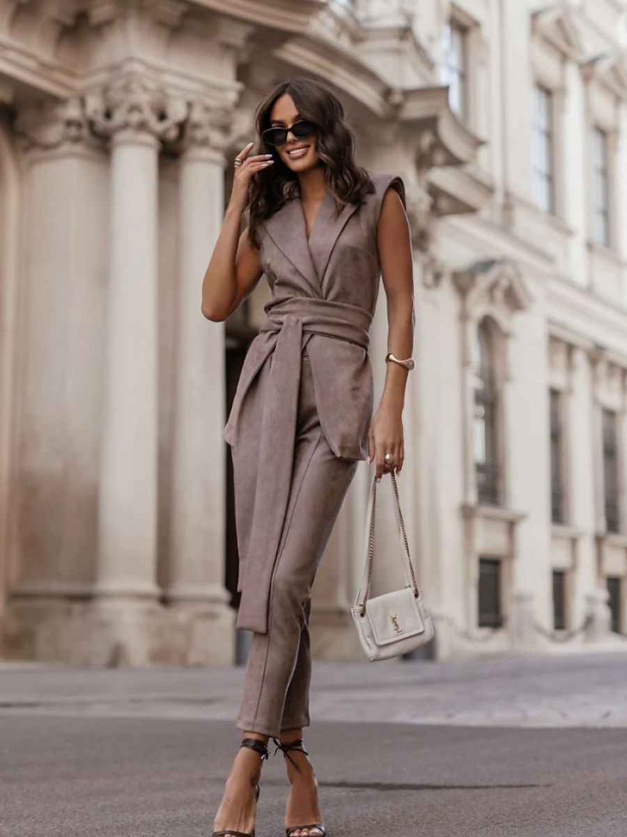  Women trousers model 218575 LaBalancia 