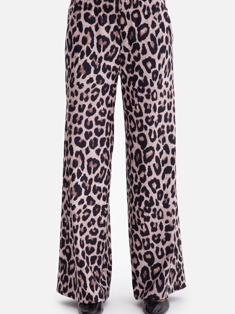  Women trousers model 218655 BeWear 