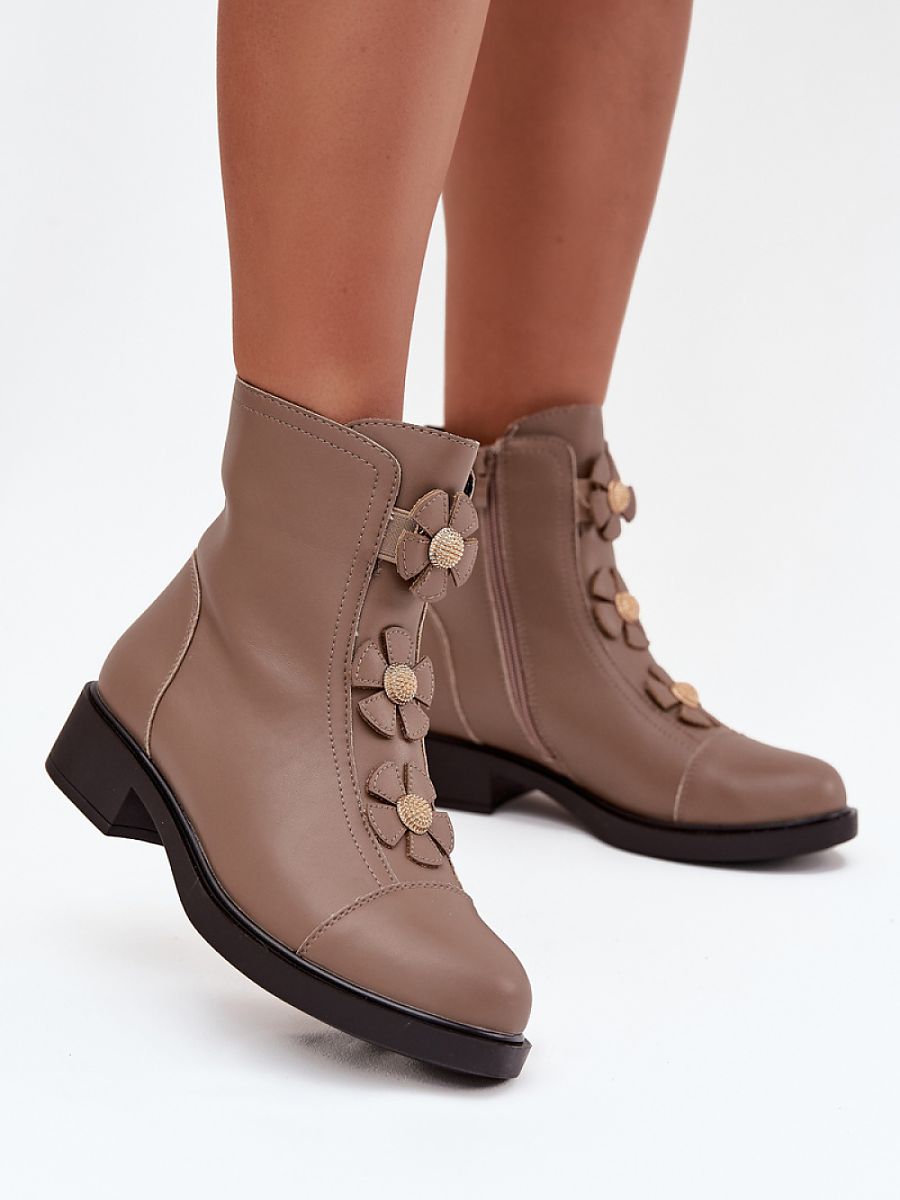  Boots model 218706 Step in style 