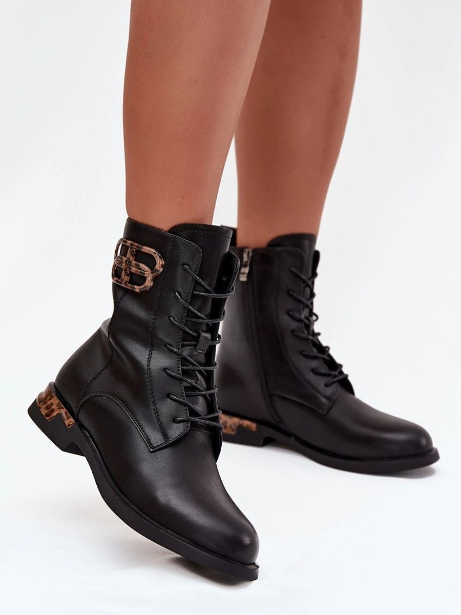  Boots model 218715 Step in style 