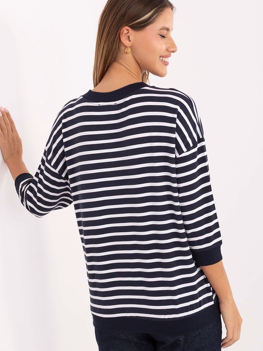  Blouse model 218843 Relevance 