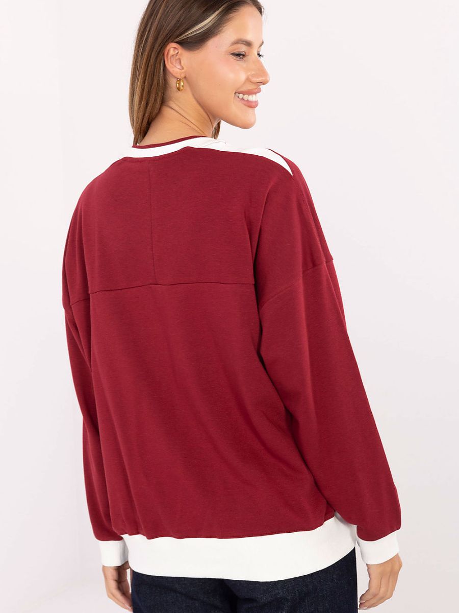  Sweatshirt model 218849 Relevance 