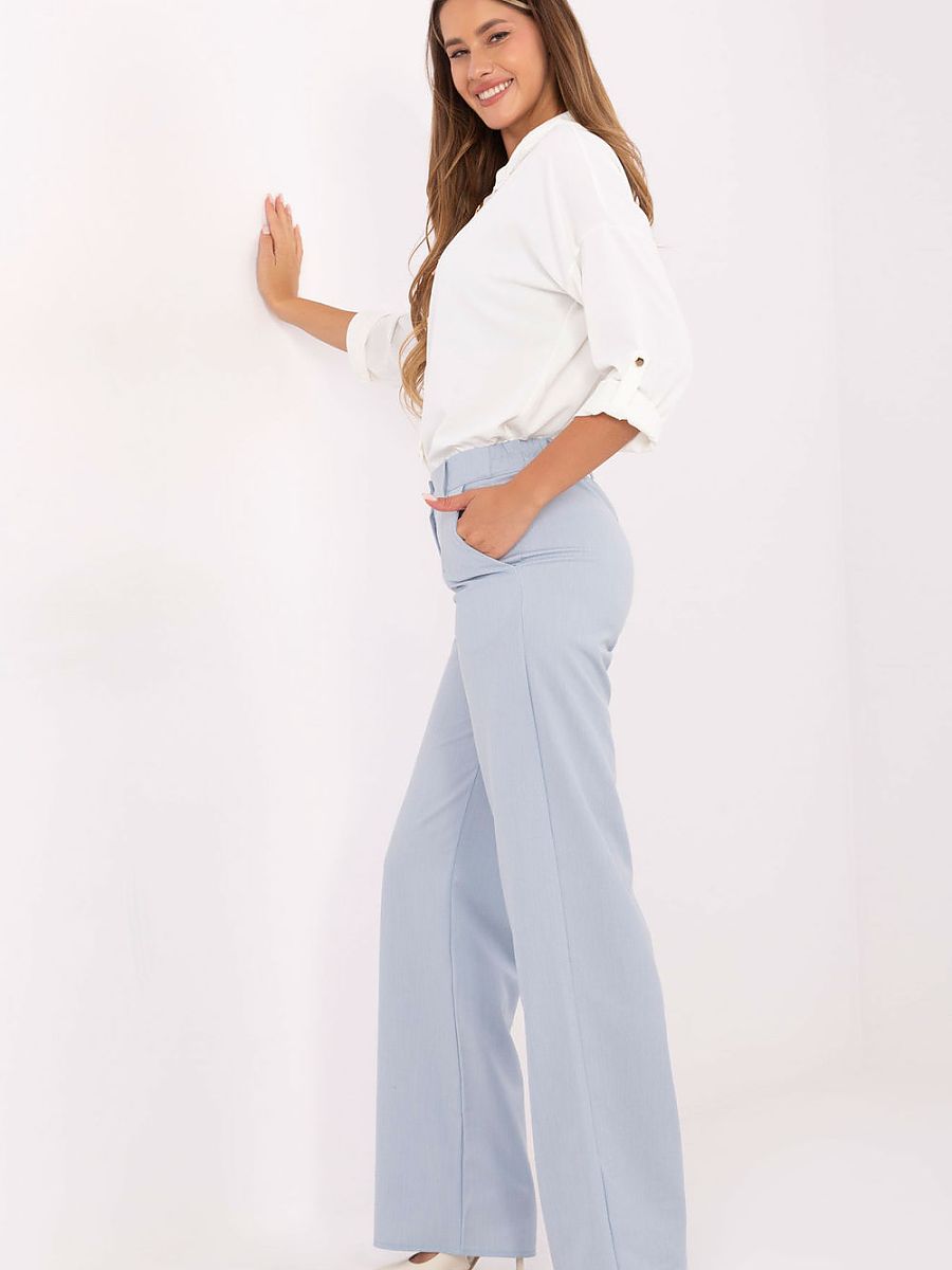  Women trousers model 219087 Lakerta 
