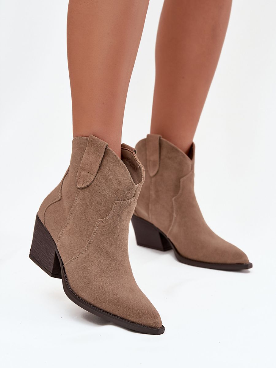  Heel boots model 219127 Step in style 