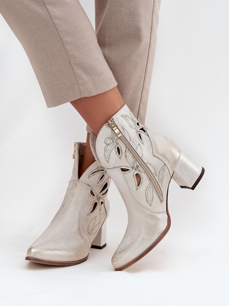  Heel boots model 219131 Step in style 