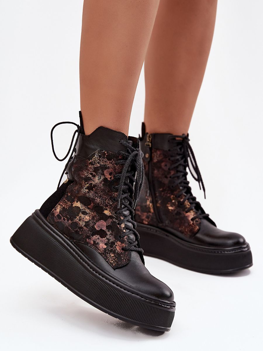  Platform boots model 219393 Step in style 
