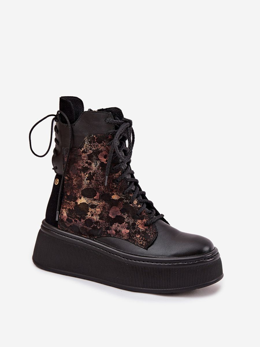  Platform boots model 219393 Step in style 