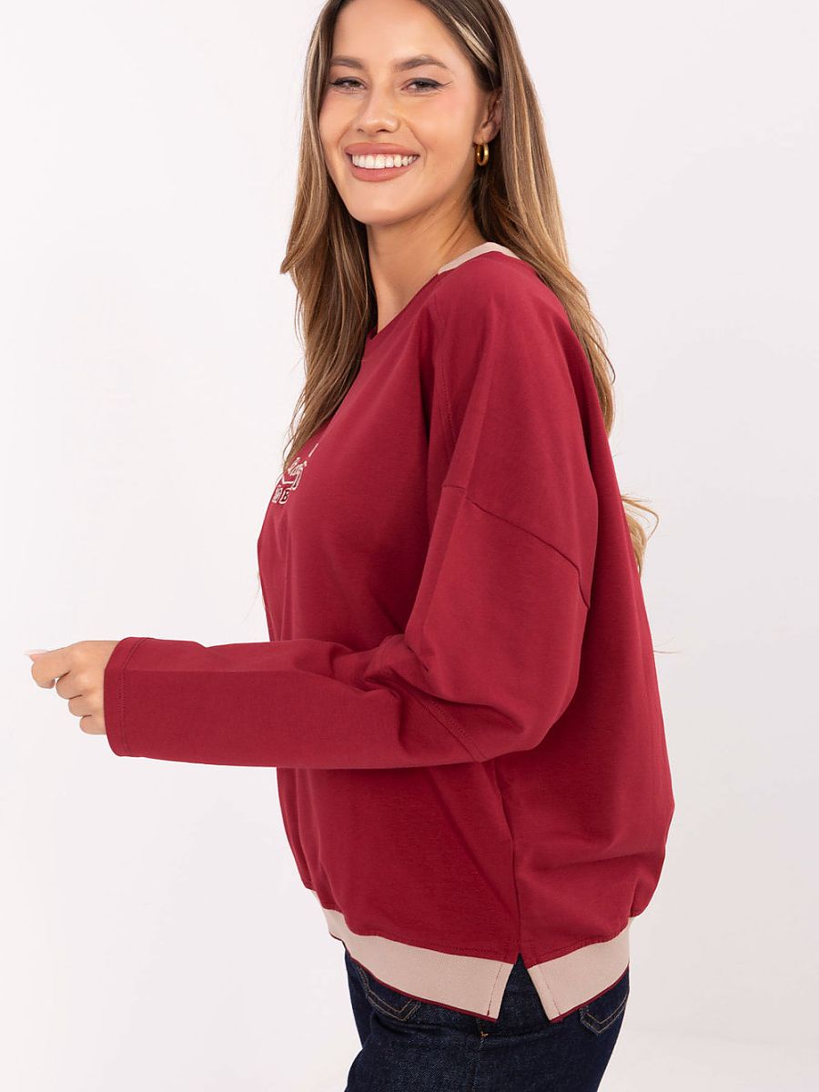  Sweatshirt model 219440 Relevance 