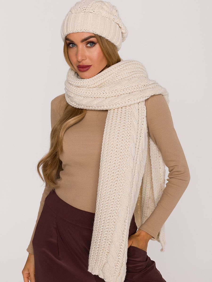  Shawl model 219541 Moe 