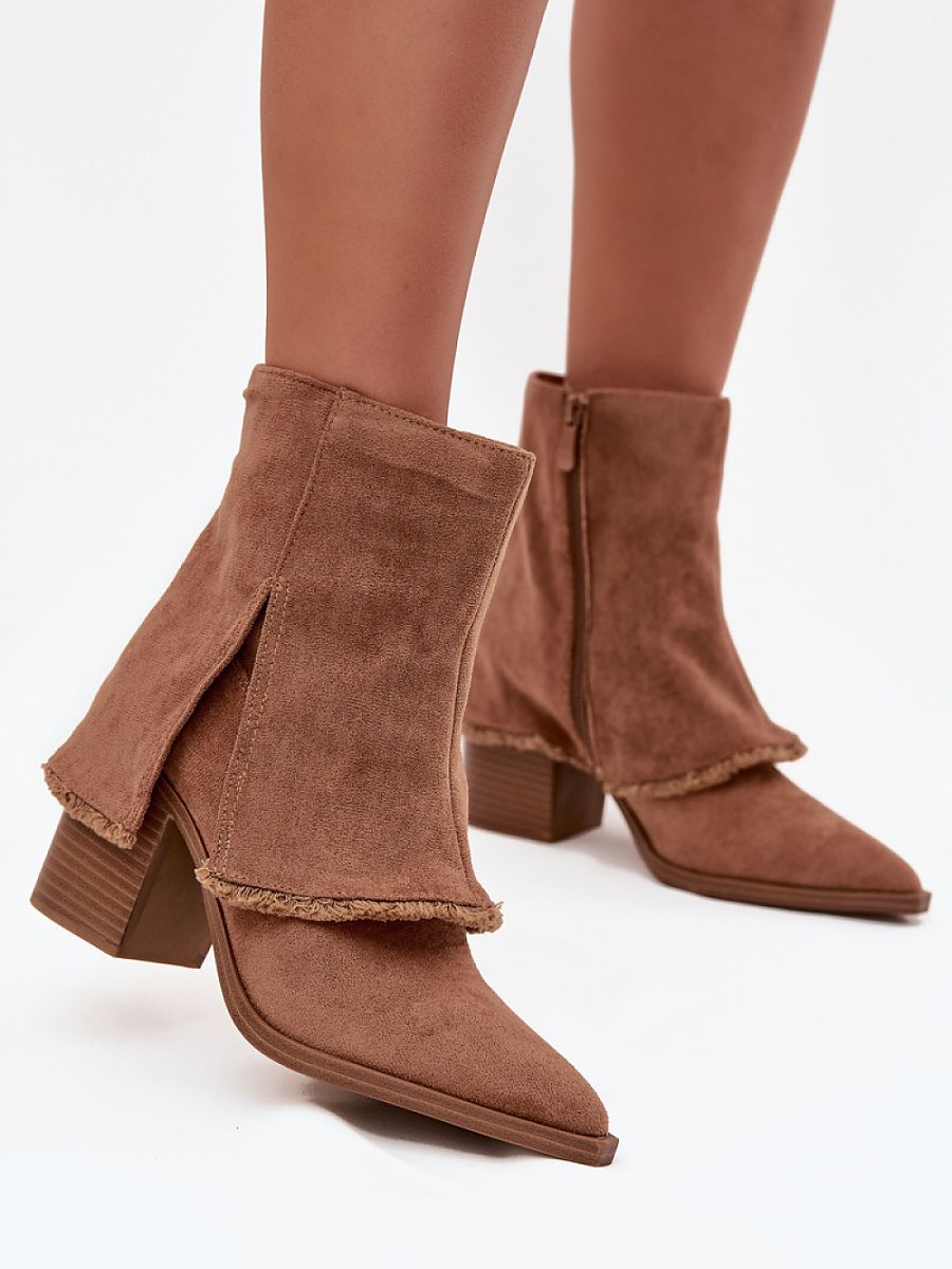  Heel boots model 219570 Step in style 