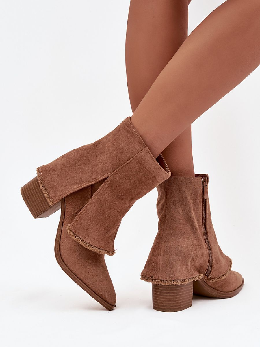  Heel boots model 219570 Step in style 