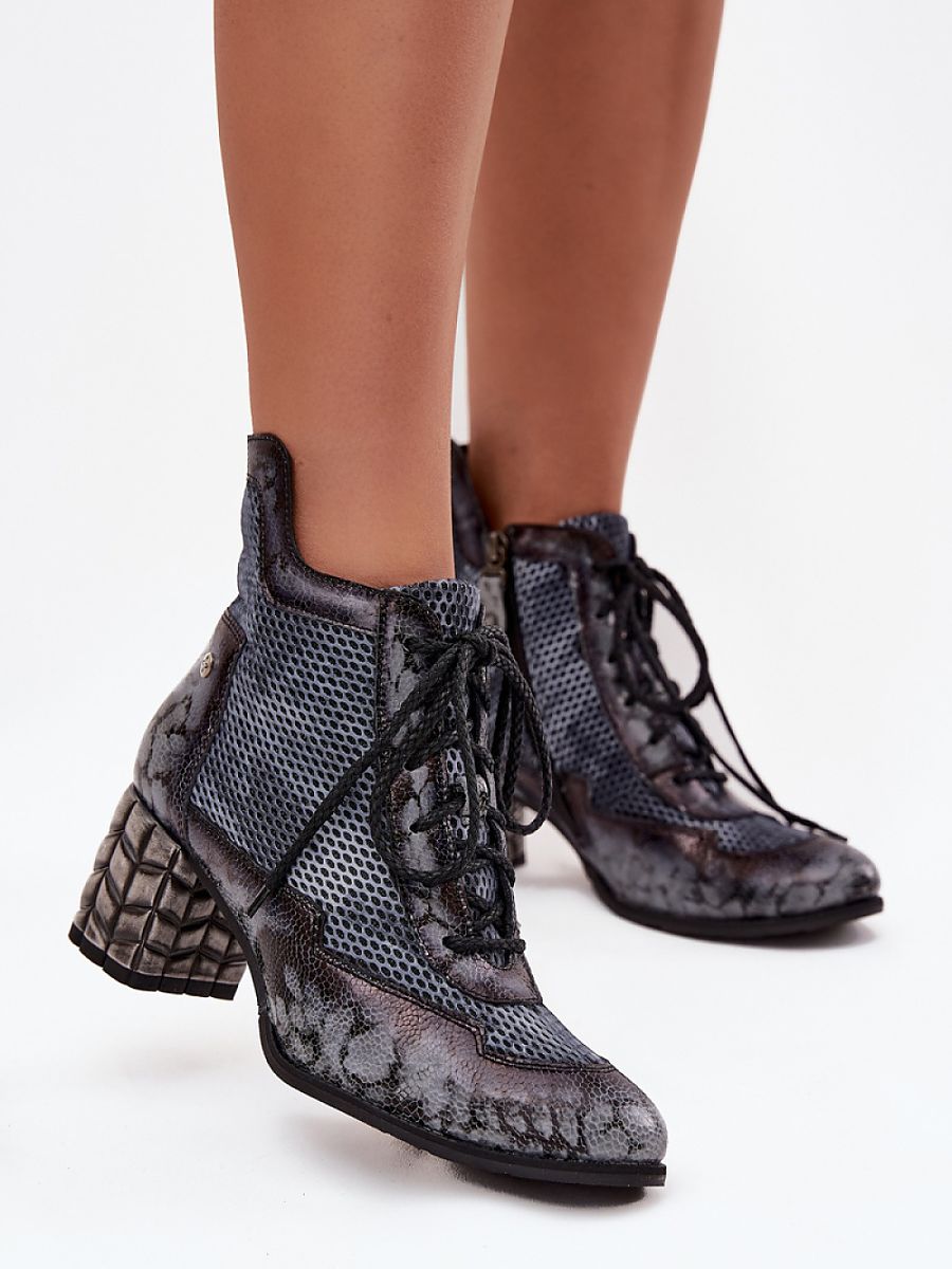  Heel boots model 219582 Step in style 