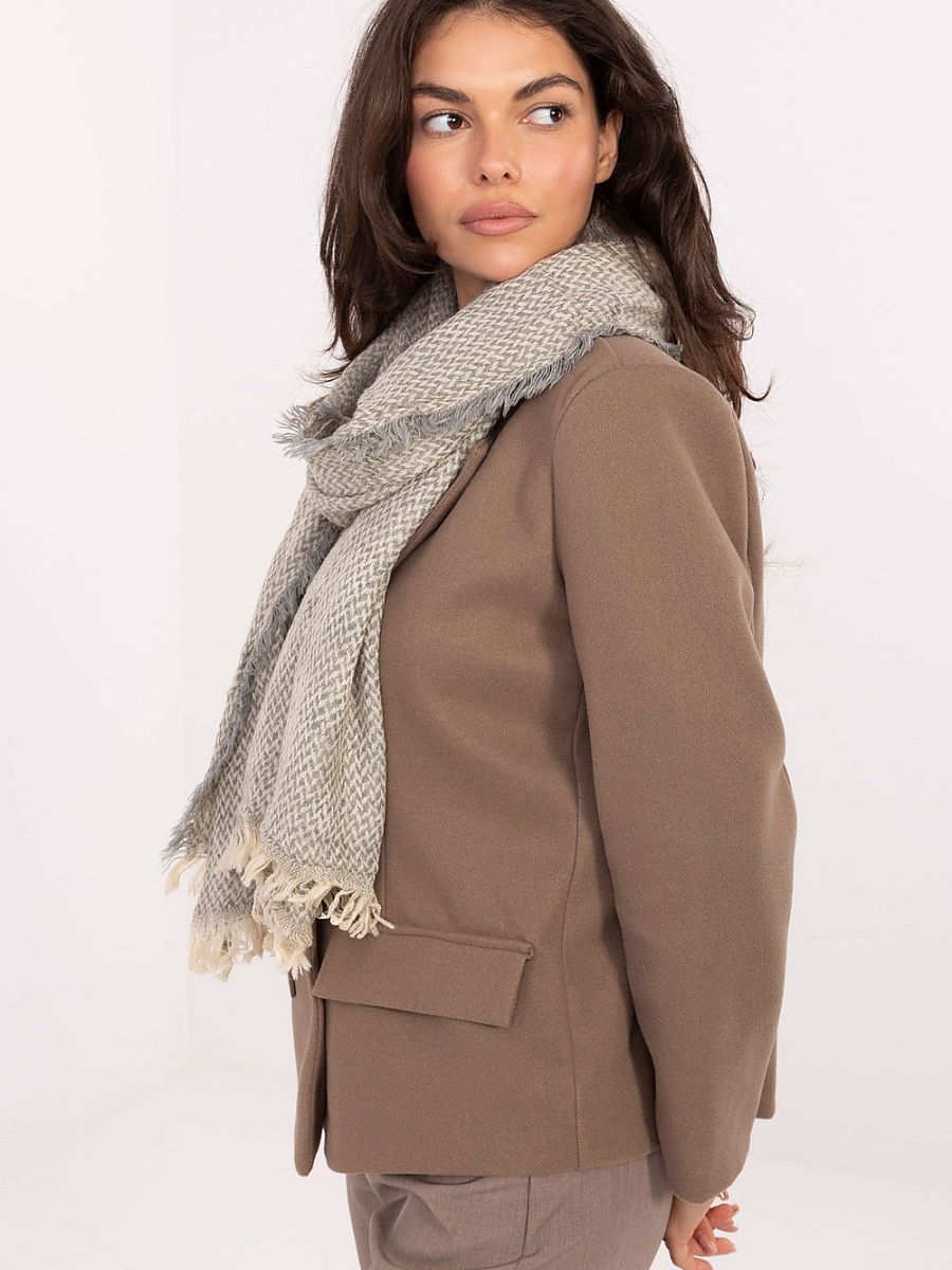  Shawl model 219616 AT 
