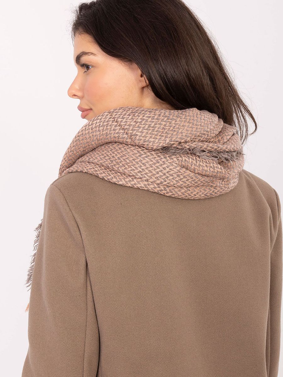  Shawl model 219617 AT 