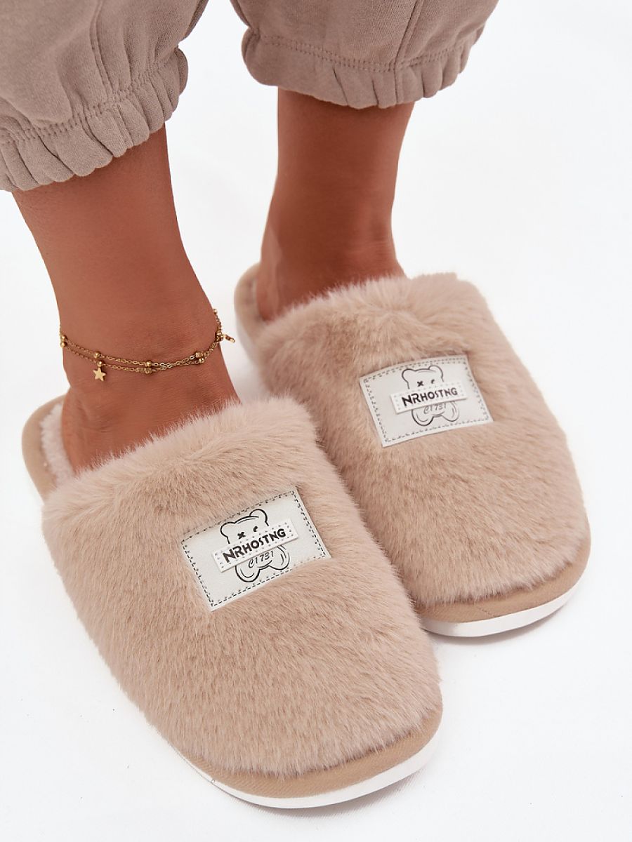  Slippers model 220062 Step in style 