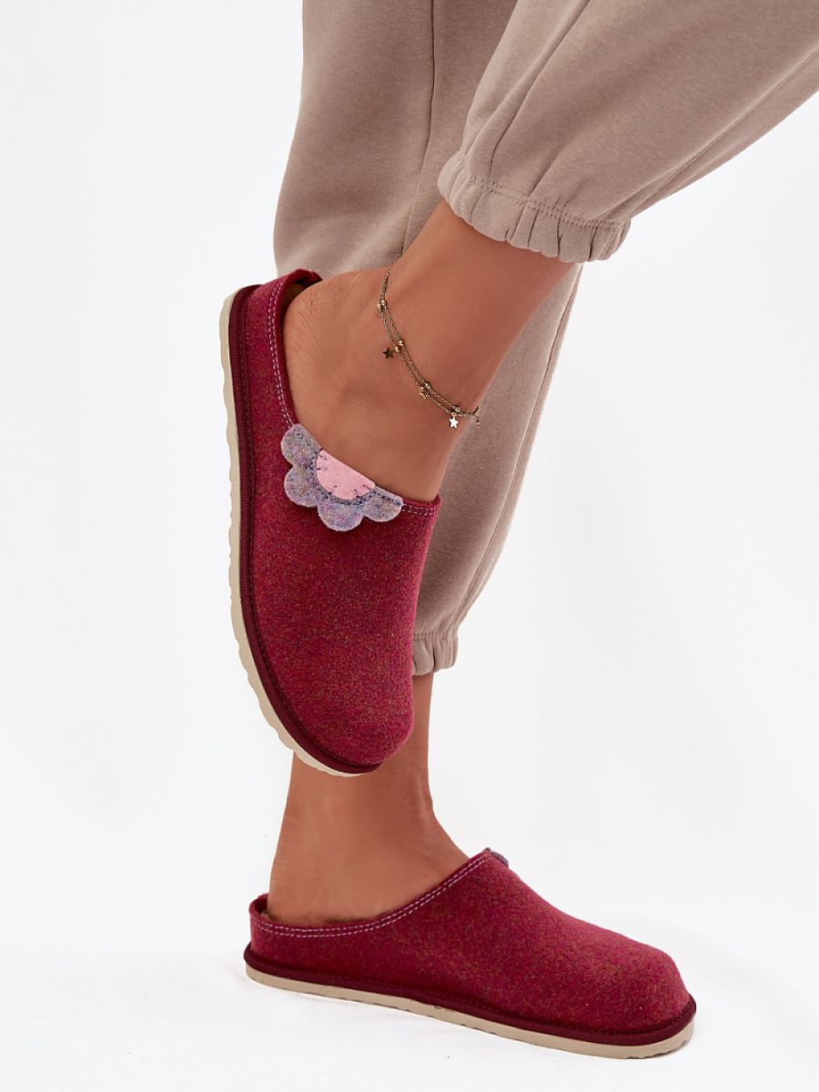  Slippers model 220063 Step in style 