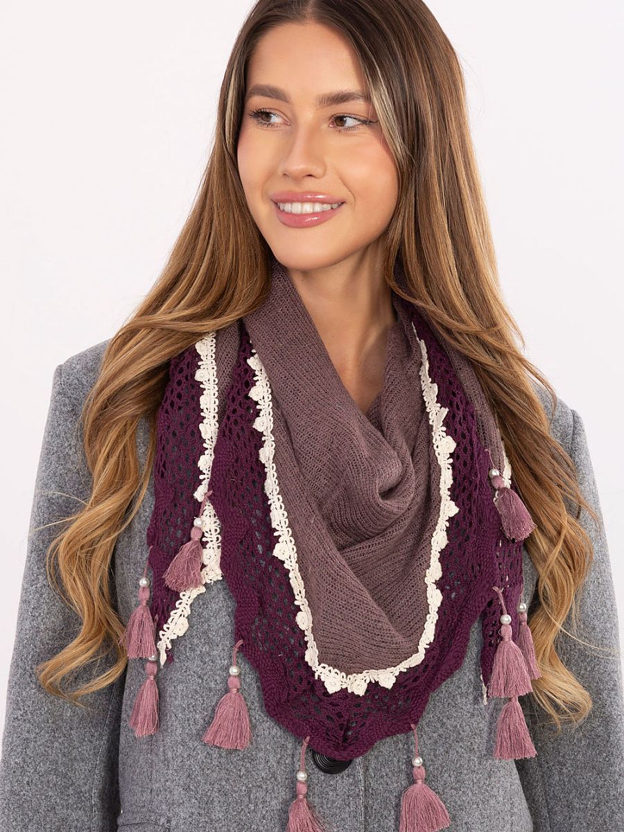  Neckerchief model 220384 AT 