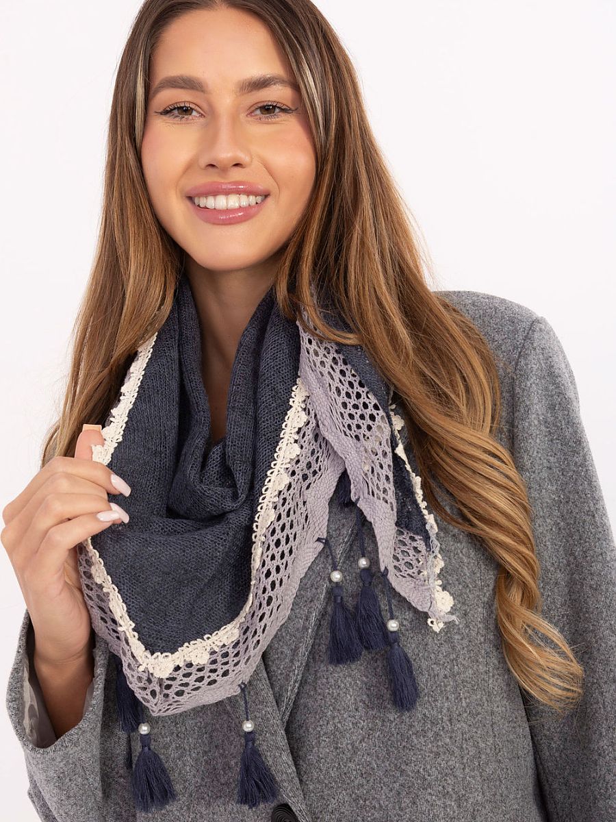  Neckerchief model 220385 AT 