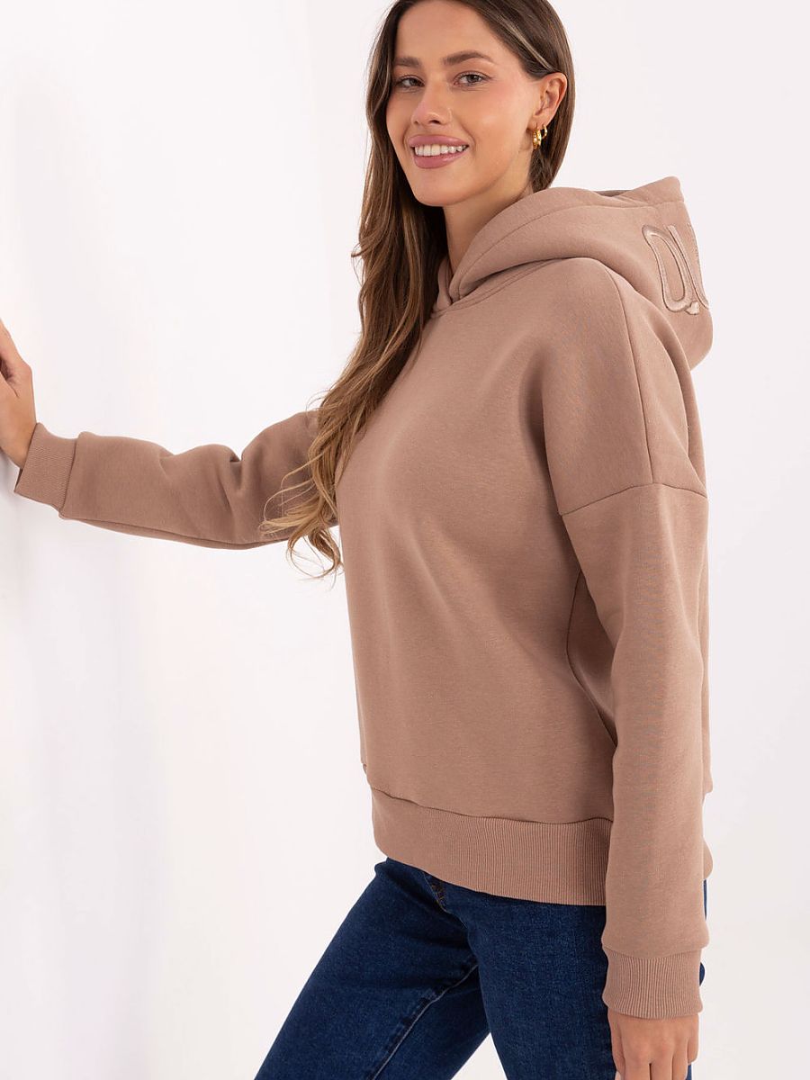  Sweatshirt model 220404 Relevance 