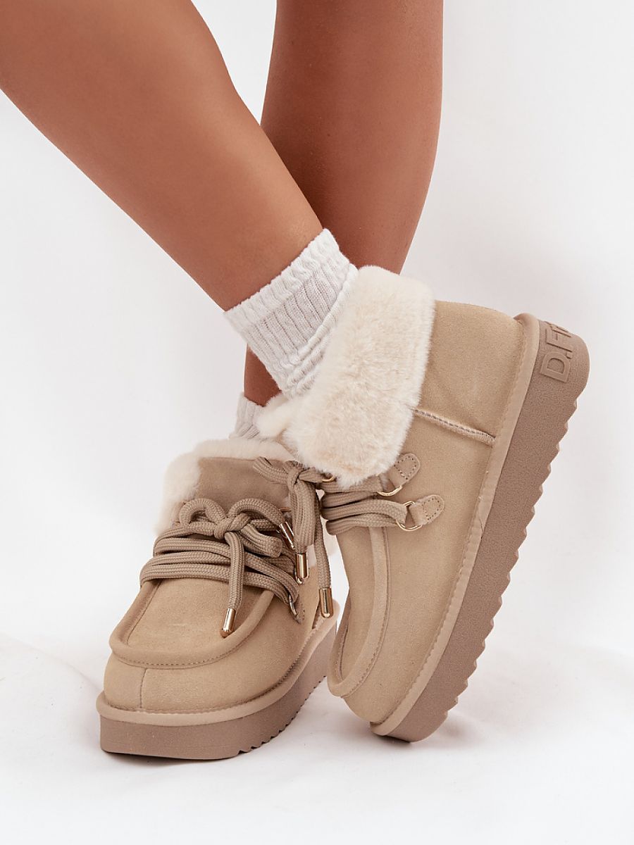  Snow boots model 220521 Step in style 